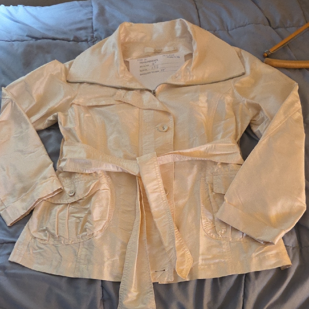 Women's Cream Jacket